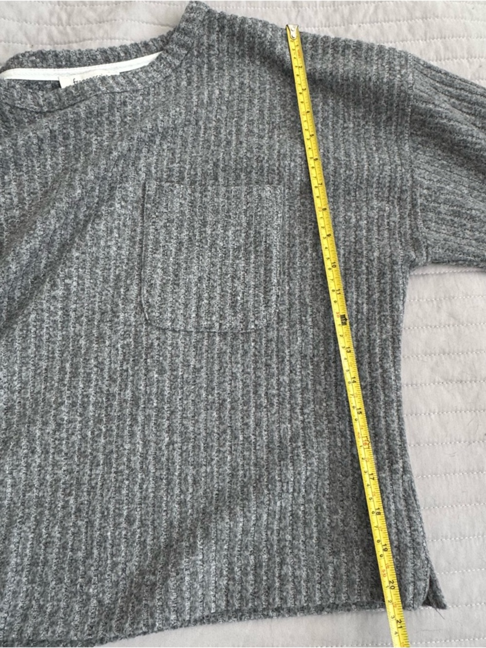 Cozy Ribbed Pocket Sweater - Gray - Picture 9 of 9